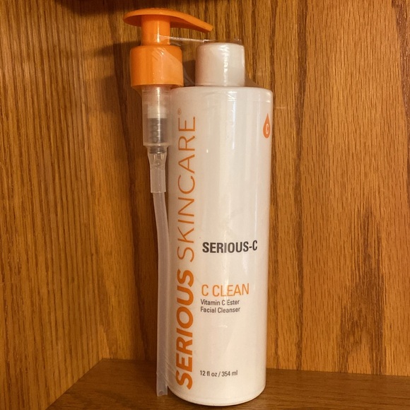 Serious Skin Care C-Clean Vitamin C Ester Facial Cleanser - Picture 1 of 8